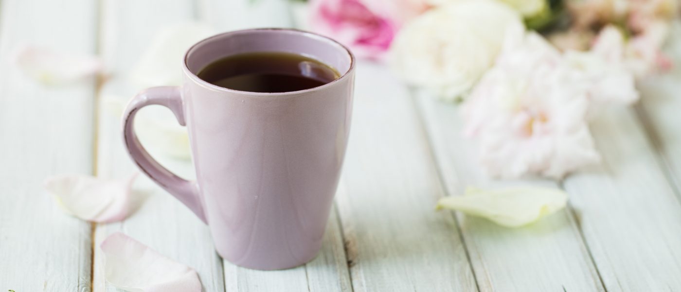 como fazer chá de rosa branca