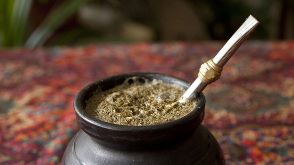 preparo chá mate