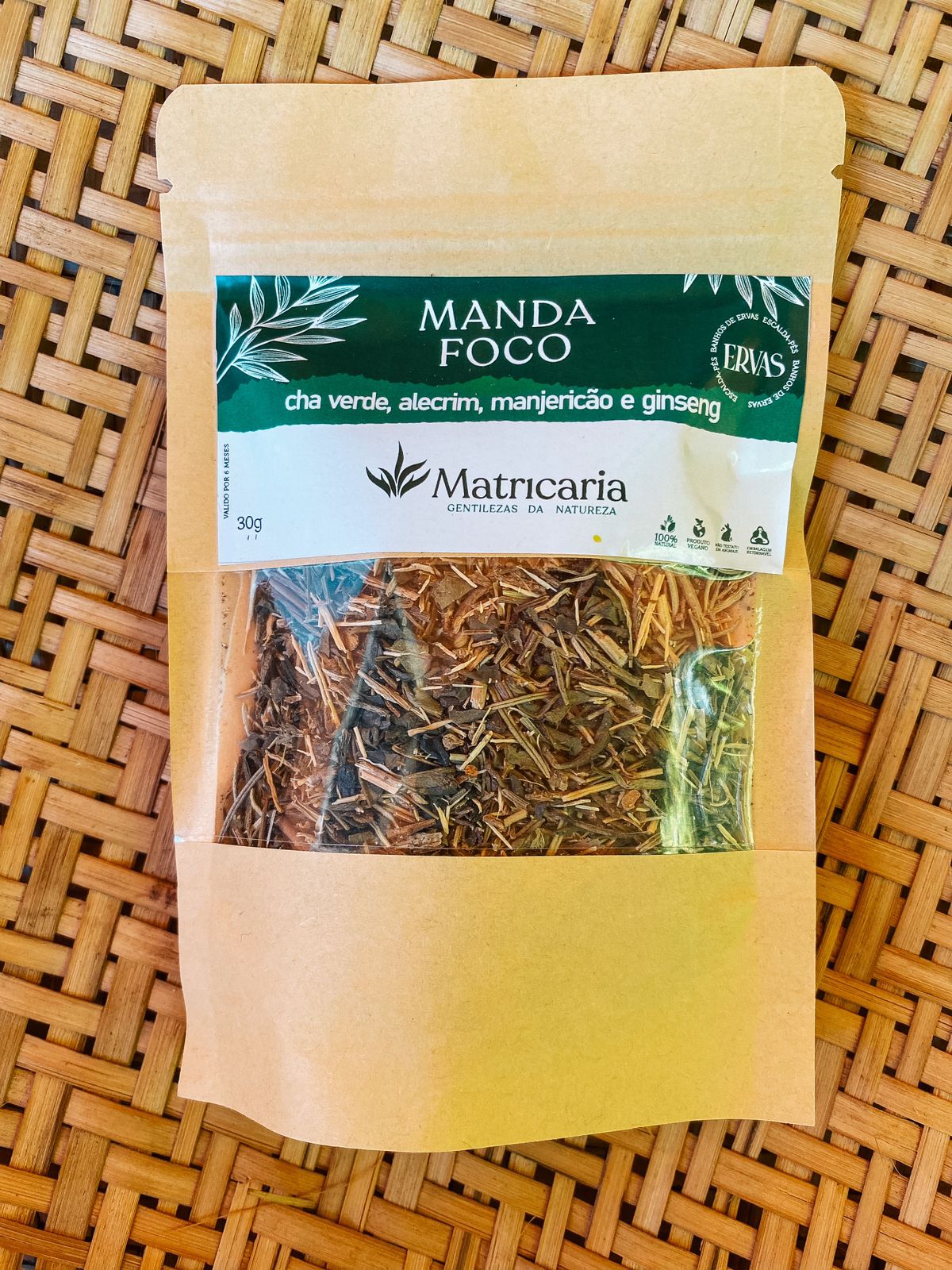 benefícios do chá verde para o cérebro